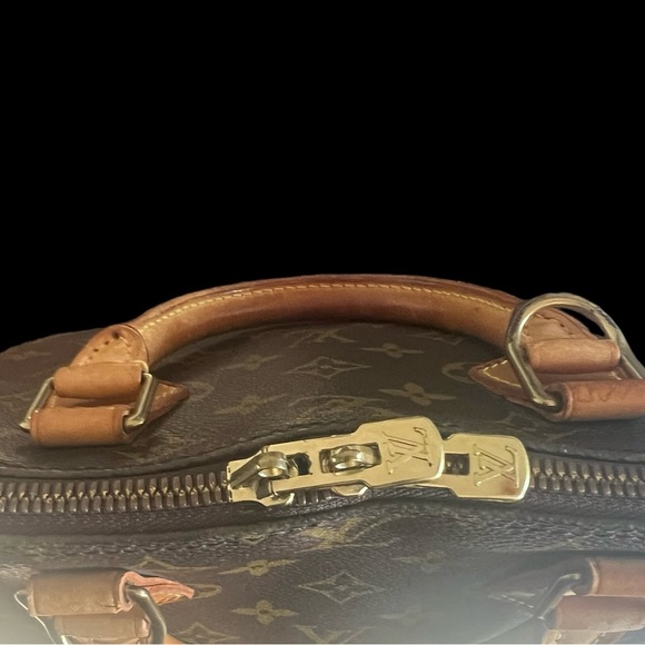LOUIS VUITTON ALMA PM in Monogram. - Picture 10 of 10